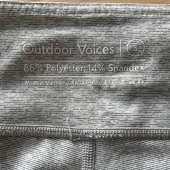 Outdoor Voices Legging - Picture 2 of 3